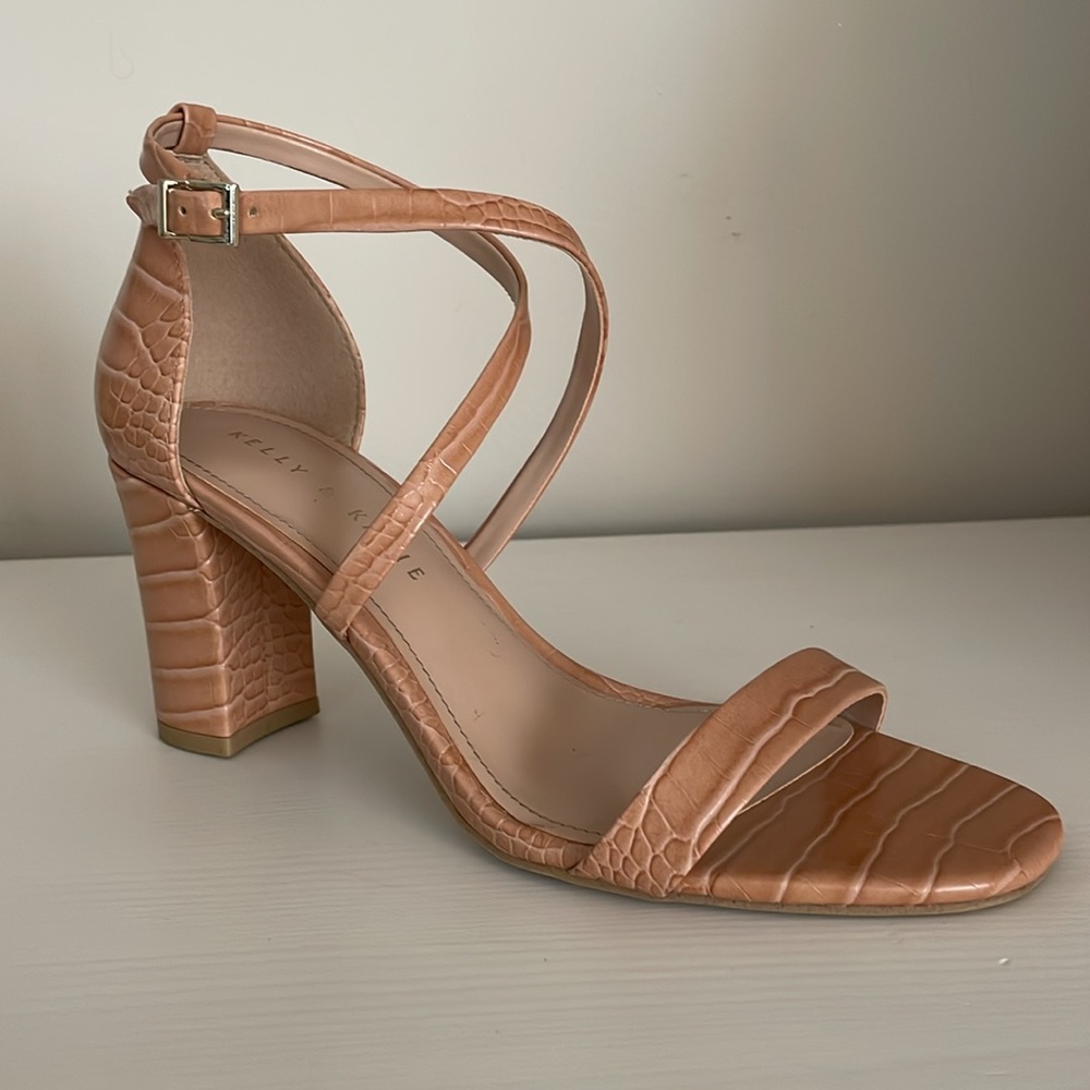 Kelly & Katie Dayton Heels!